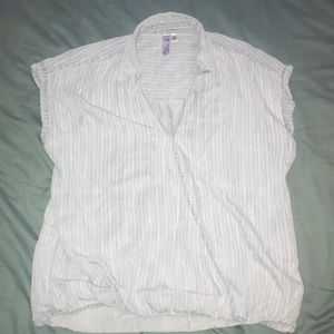 Front button crossed cross cropped blouse